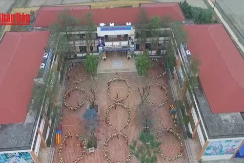 [Video] Ha Noi: Specialised policies drive sustainable poverty reduction breakthroughs