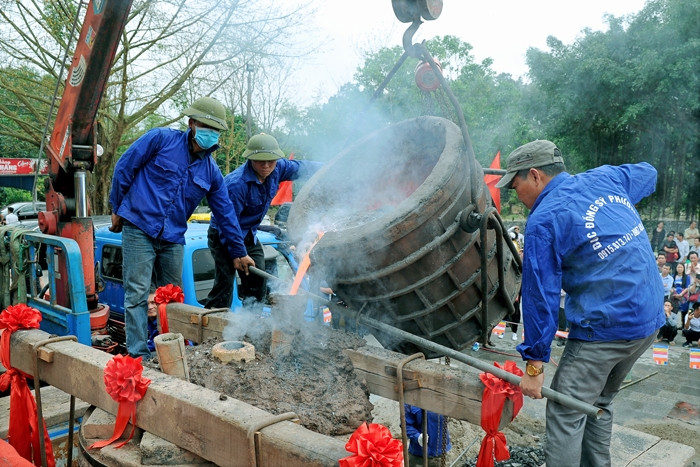 Vice President commemorates nation’s legendary founder ảnh 1 Vice President commemorates nation’s legendary founder ảnh 1