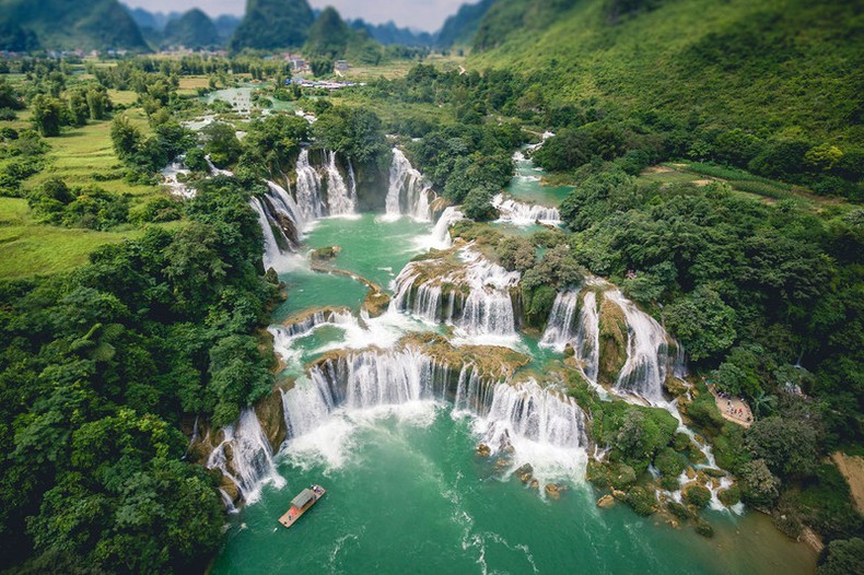 Wanderlust travel magazine features must-have experiences when visiting Vietnam ảnh 12 Wanderlust travel magazine features must-have experiences when visiting Vietnam ảnh 12