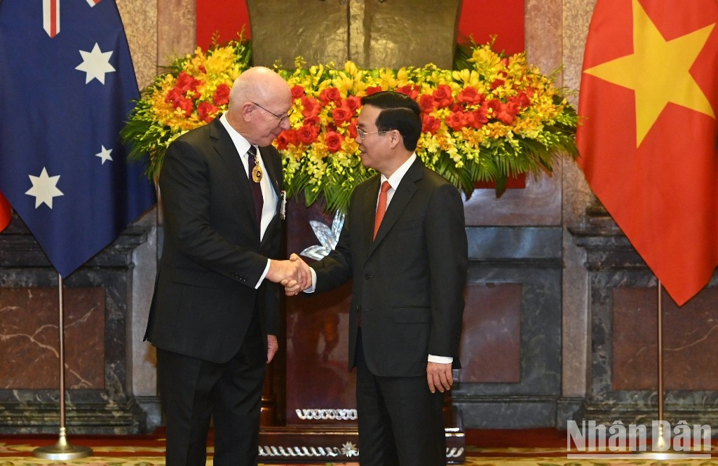 Governor-General of Australia David Hurley is the first foreign head of state to visit Vietnam in 2023. Taking place in the year marking the 50th anniversary of Vietnam – Australia diplomatic ties (1973-2023), the visit affirms the respect and desire of the two countries to deepen their strategic partnership.