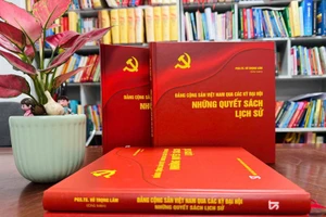 The book entitled “The Communist Party of Viet Nam through the Congresses - Historical Decisions” has just been published by the Su That (Truth) National Political Publishing House.