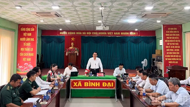 vinh-long-chong-iuu-12825-4.jpg