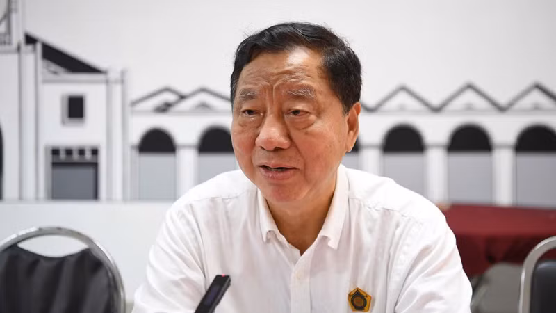 Luong Xuan Hoa emotionally recounts stories about President Ho Chi Minh. (Photo: MINH THANG)