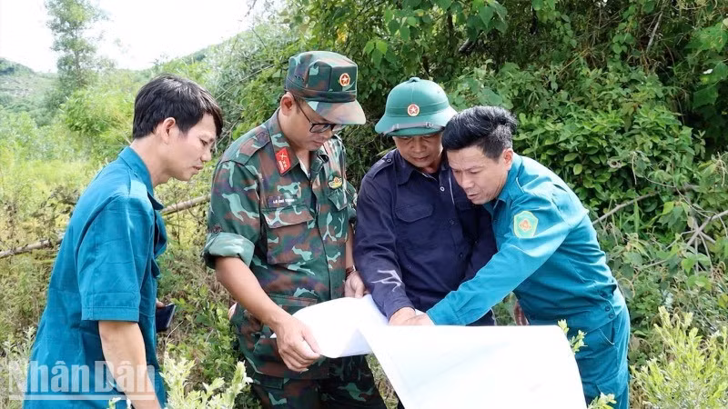 Search forces zone off and identify coordinates of suspected martyrs’ graves based on information provided. (Photo: DQT)