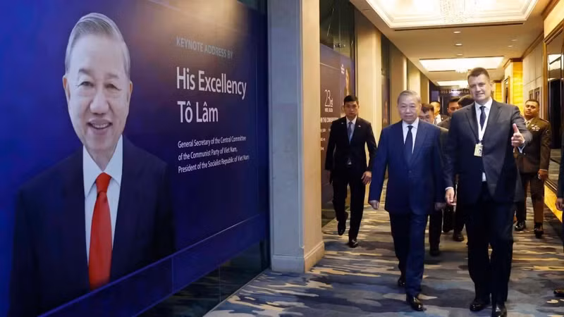 General Secretary and President To Lam attends the 23rd Shangri-La Dialogue. (Photo: VNA)