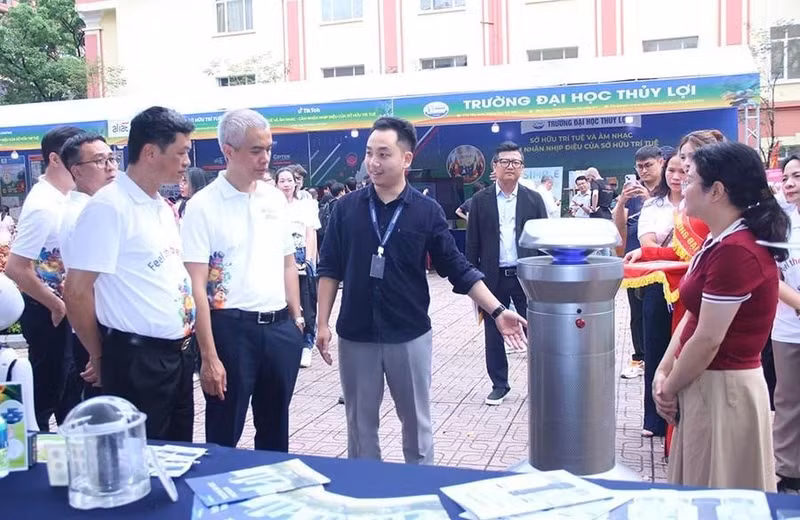Intellectual property (IP) has become a vital catalyst for science - technology and innovation, poised to drive Viet Nam’s transformation into a high-income nation with a modern industrial base by 2045, under the Politburo’s Resolution No.57-NQ/TW dated December 22, 2024.