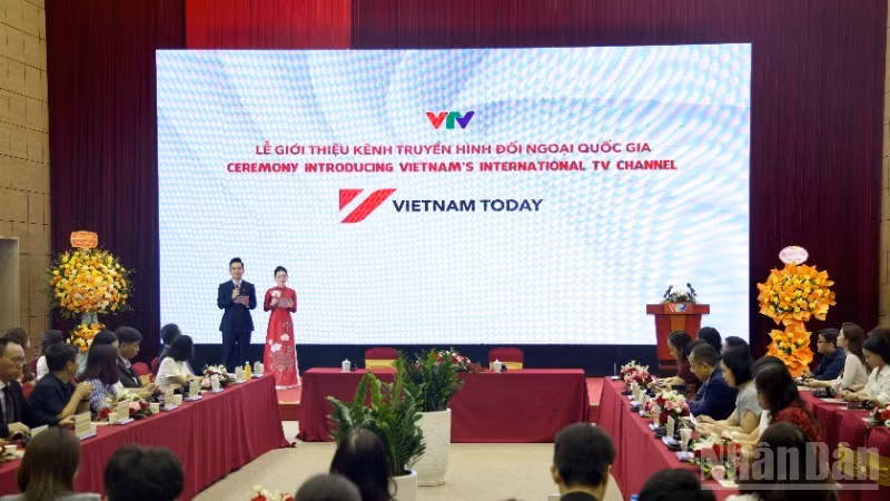 Overview of the ceremony. (Photo: nhandan.vn)