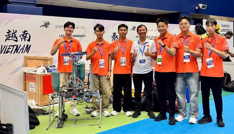 The LH-FOF team from Viet Nam's Lac Hong University represents the country at ABU Robocon 2026. (Photo: VTV)