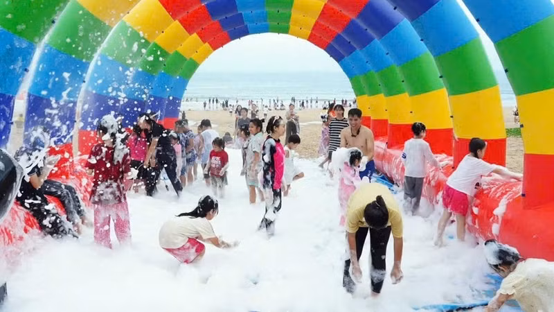 Visitors experience services in the eastern area of Lam Dong during the National Day holiday on September 2.