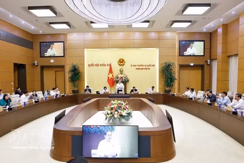At the 55th session of the 15th National Assembly Standing Committee. (Photo: VNA)