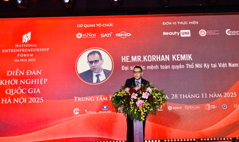 diendankhoinghiep-291125-2.jpg