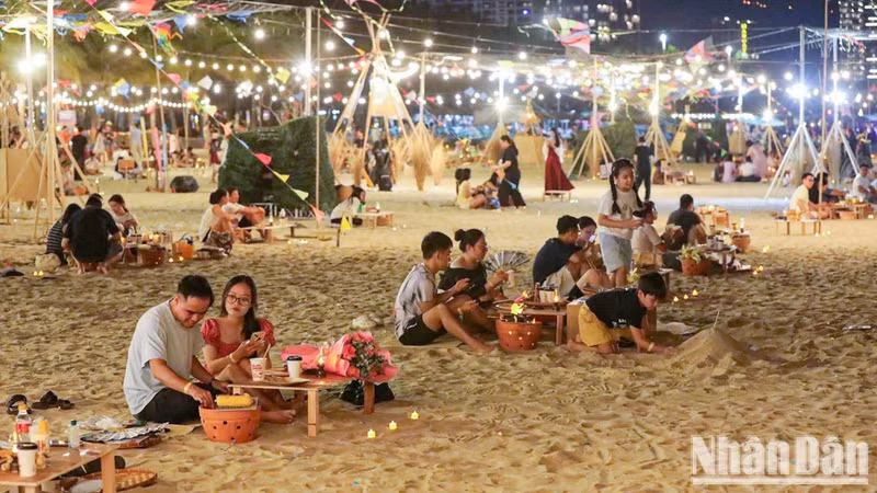 “Sea of Lights Party” – a highlight of Enjoy Da Nang Festival 2026.