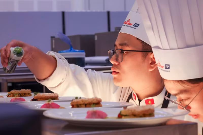 Each dish in the “Viet Nam Essence” menu was prepared with great care and sophistication.