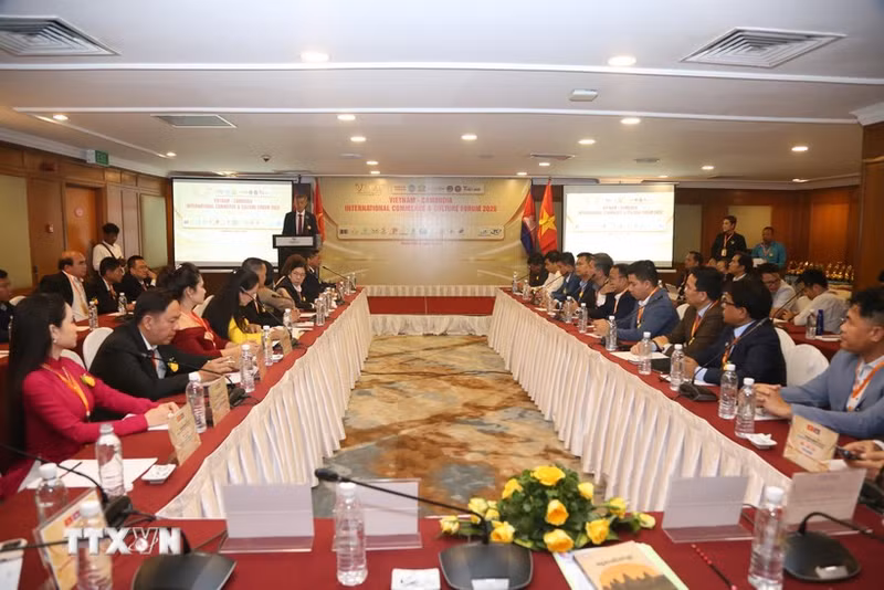 An overview of the Viet Nam-Cambodia International Commerce & Culture Forum 2026. (Photo: VNA)