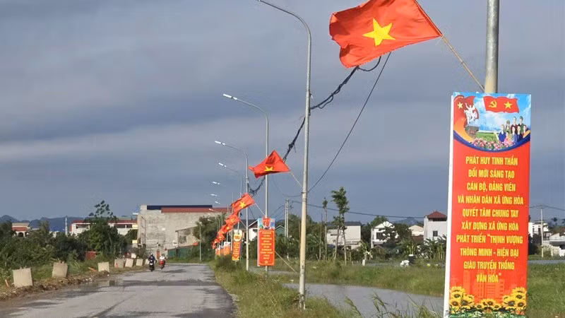 New rural road in Cong Khe village, Ung Hoa commune.