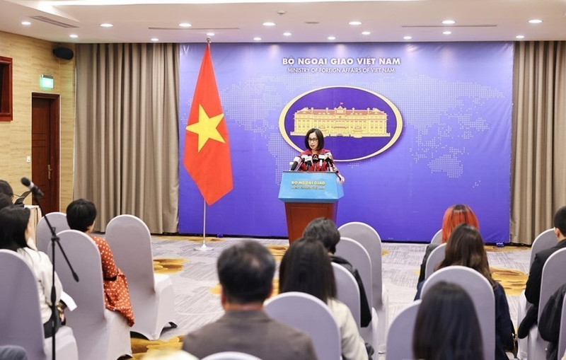 Spokeswoman of the Ministry of Foreign Affairs Pham Thu Hang speaks at the Ministry of Foreign Affairs' regular press briefing. (Photo: VNA)