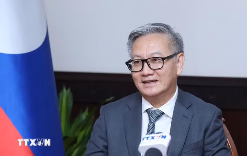 Lao Minister of Foreign Affairs Thongsavanh Phomvihane in the interview. (Photo: VNA)