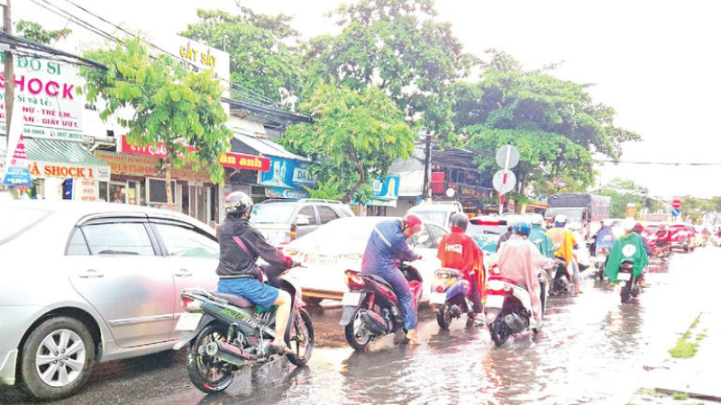 National Highway No.91 through Can Tho City is often flooded after heavy rain. (Photo: NDO)