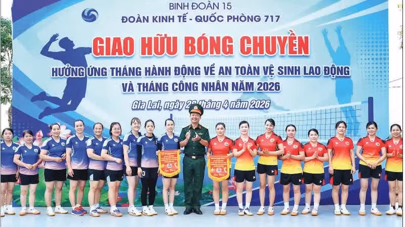 The 717th Economic-Defence Brigade (15th Army Corps) organises a friendly volleyball match in response to the Action Month on Occupational Safety and Health and the Workers’ Month in 2026.