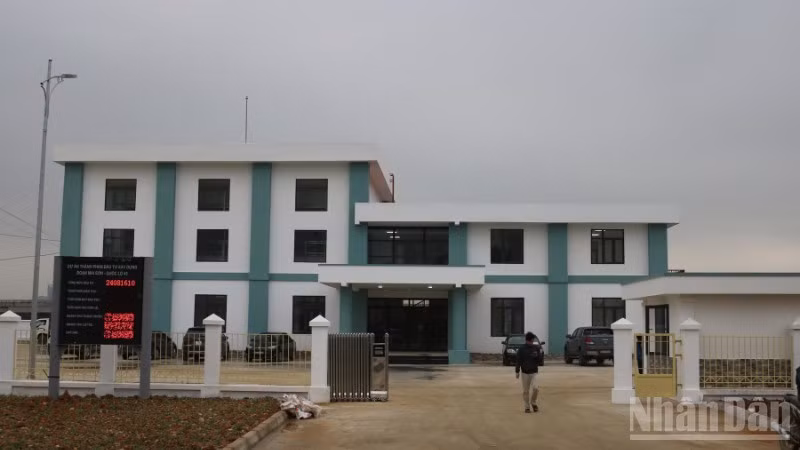 Traffic Management Centre for ITS and ETC Systems on the Eastern North-South Expressway. 