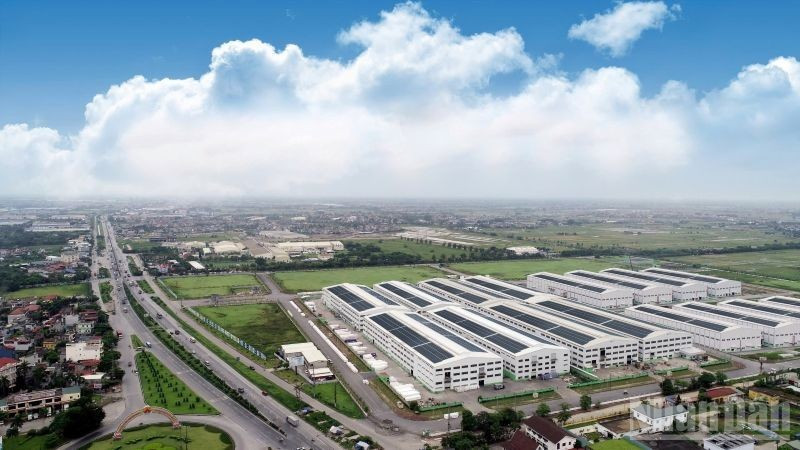 Northern industrial real estate experiences strong growth, demand remains stable.