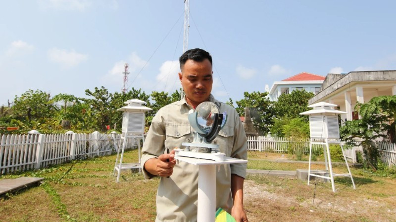 The application of science and technology in forecasting and early warning of natural disasters is identified as an urgent requirement in the context of extreme weather. (Photo: Nongnghiepmoitruong.vn)
