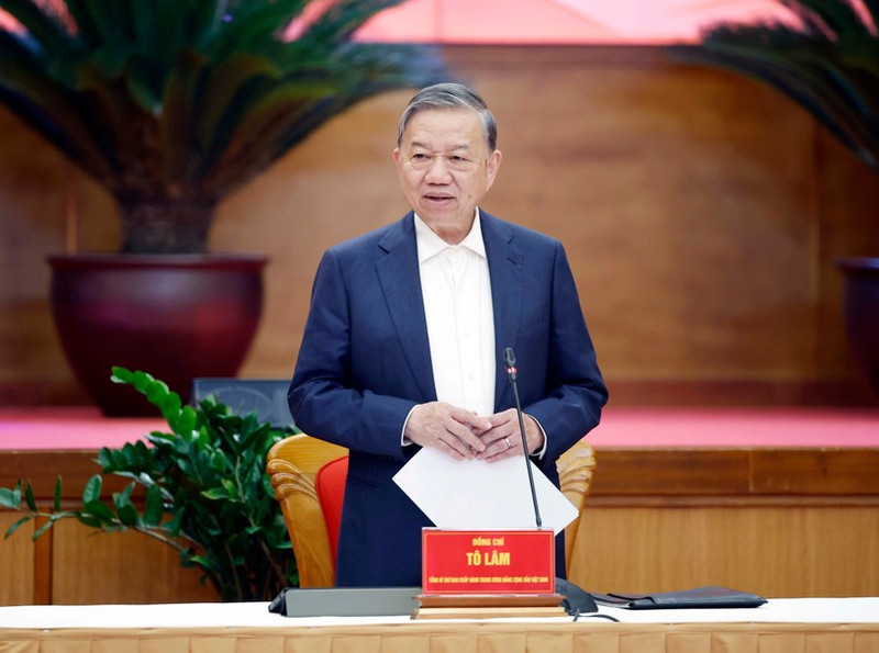 Party General Secretary To Lam speaks at the working session with the Party Committee of Quang Ninh province (Photo: VNA)