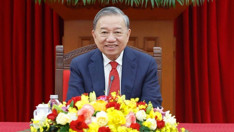 General Secretary of the Communist Party of Viet Nam (CPV) Central Committee To Lam holds phone talks with First Secretary of the Communist Party of Cuba Central Committee and President of Cuba Miguel Díaz-Canel on January 26 evening (Ha Noi time). (Photo: VNA)