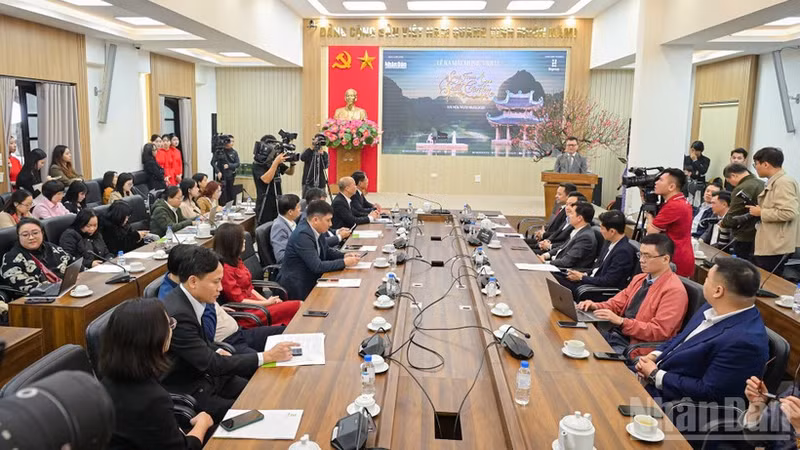 An overview of the lauch ceremony