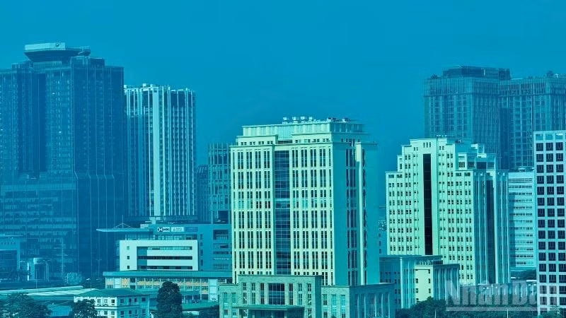 The integrated facility management services market in Viet Nam has great prospects. (Photo: HNV)