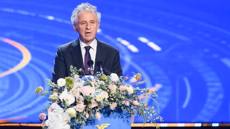 The Chair of the VinFuture Prize Council remarked that VinFuture inspires a sense of optimism, encouraging efforts that make the world a better place. (Photo: VFP)