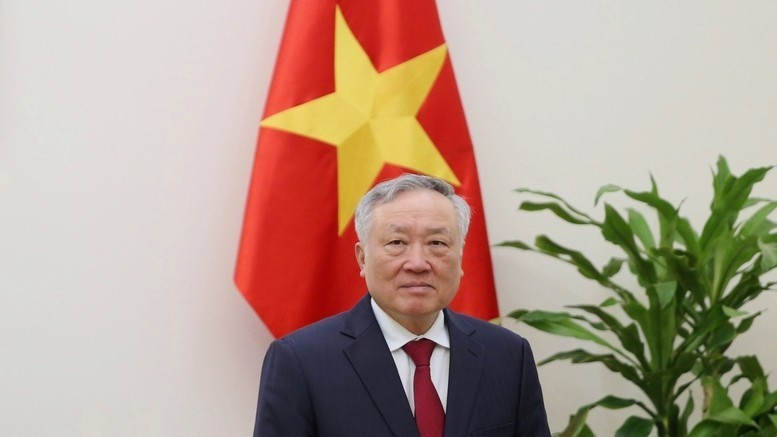 Permanent Deputy Prime Minister Nguyen Hoa Binh