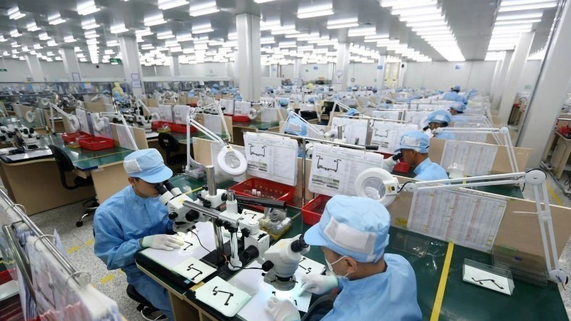 After nearly 40 years of Doi Moi (Renewal), Viet Nam has become one of the region’s most successful destinations for foreign direct investment (FDI). (Photo: NDO)