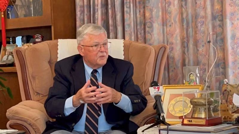 Professor Carl Thayer from the University of New South Wales (Photo: VNA)