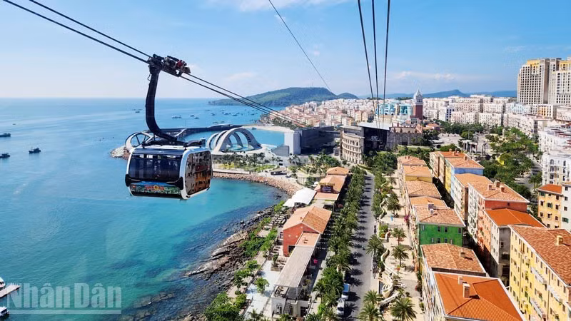 In 2025, the An Giang Provincial Party Committee completed 24 out of 26 key targets. (Photo: Hon Thom Cable Car, Phu Quoc Special Zone)