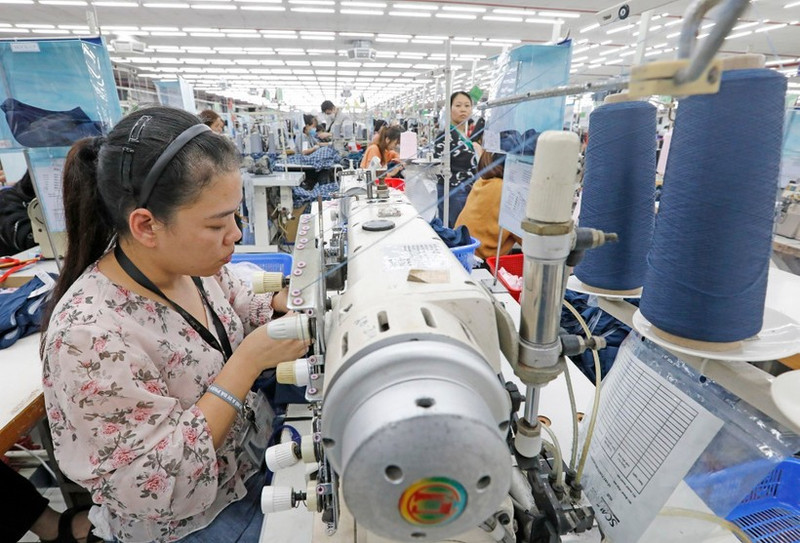 Apparel is a major contributor to Vietnam's exports (Photo: VNA)