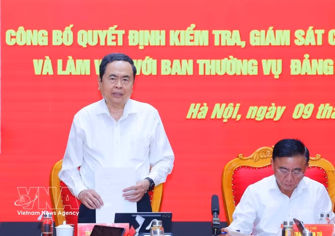 NA Chairman Tran Thanh Man speaks at the conference. (Photo: VNA)
