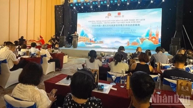 Cultural exchange and tourism promotion programme of Zunyi City (China) held in Ha Noi