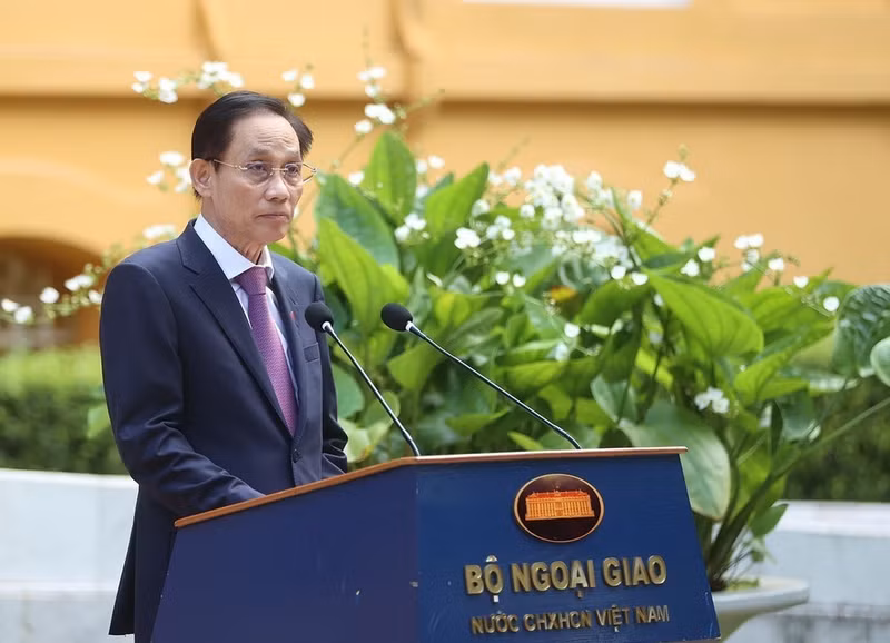Minister of Foreign Affairs Le Hoai Trung (Photo published by VNA)