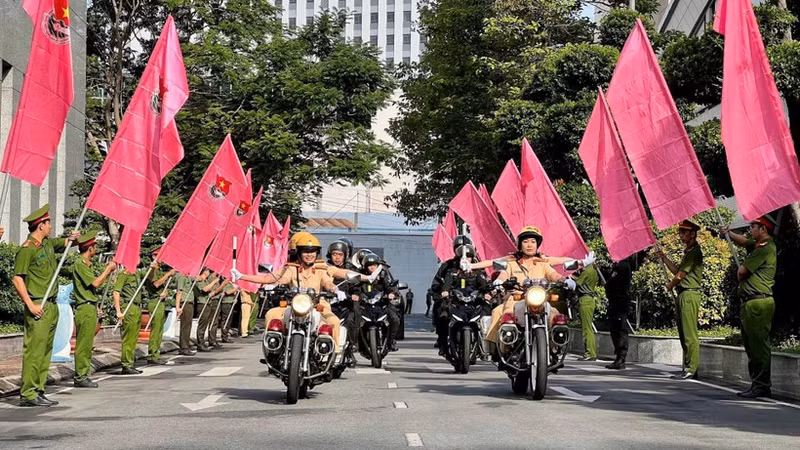 Police forces in Ho Chi Minh City during an operation to crack down on crime.
