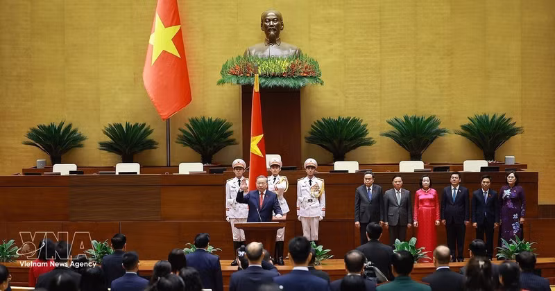 State President To Lam takes the oath of office on April 7. (Photo: VNA)