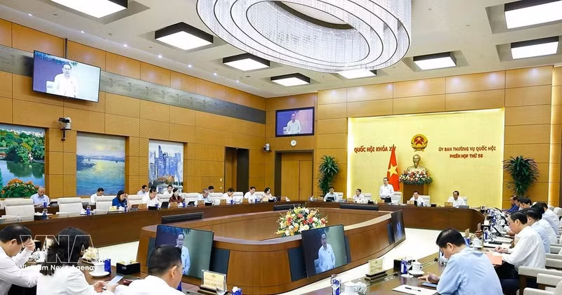 Participants at the 56th session of he National Assembly (NA) Standing Committee on April 1 (Photo: VNA)