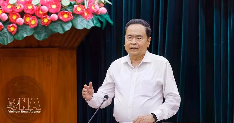 National Assembly Chairman Tran Thanh Man addresses the conference. (Photo: VNA)