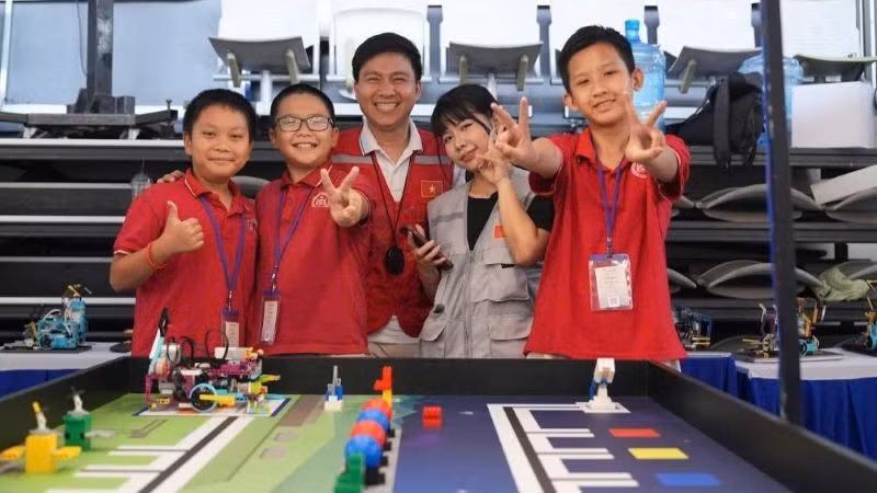 Contestants in the national finals of the Robotacon World Robot Olympiad (WRO) 2025. (Photo: Organising Committee)