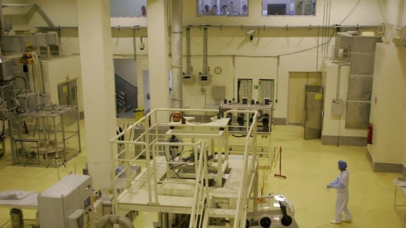 Iranian technicians working inside the Isfahan nuclear facility, about 420 kilometres south of Tehran. (Photo: The Times of Israel/VNA)