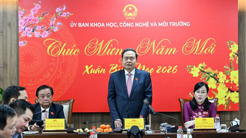 Tran Thanh Man delivers Lunar New Year greetings and assigns tasks to the NA’s Committee for Science, Technology, and Environment. (Photo: DUY LINH)