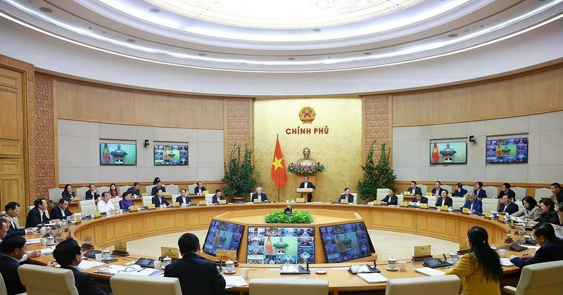 A view of the Government’s monthly regular meeting on February 4, which is virtually connected with all provinces and centrally-run cities. (Photo: VNA)