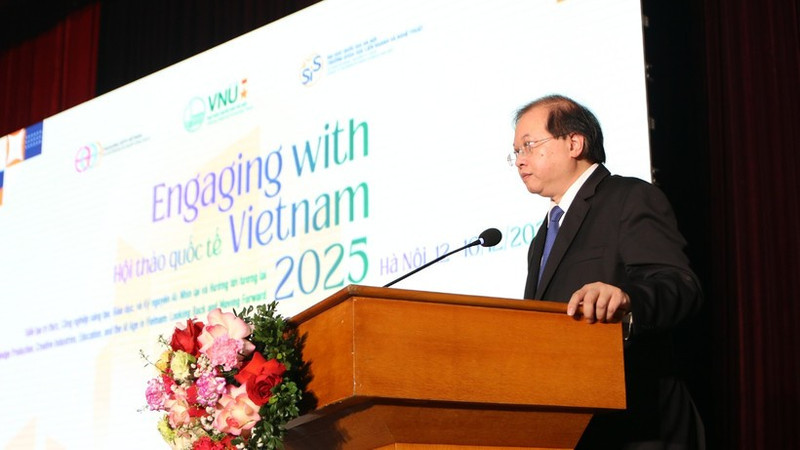 Ta Quang Dong, Deputy Minister of Culture, Sports and Tourism, speaks at the 15th Engaging with Viet Nam Conference. (Photo: SIS)