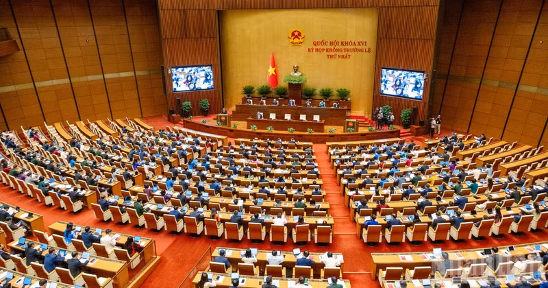 An overview of the first extraordinary session of the 16th National Assembly.