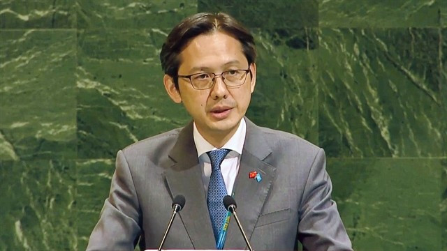 Ambassador Do Hung Viet, head of the Vietnamese Permanent Mission to the United Nations speaks at the UN General Assembly’s plenary session marking the 80th anniversary of the signing of the UN Charter (1945–2025). (Photo: VNA)